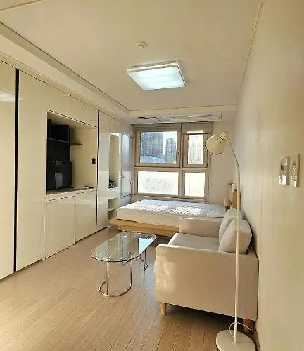 2403#quiet Premium Stay# The Vogue Grande Retreat# All-new Furniture, Extra-large Bed ソウル特別市